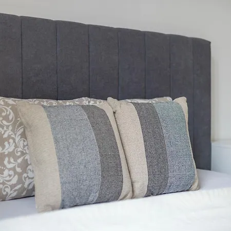 Deluxe Gozsdu Court アパート