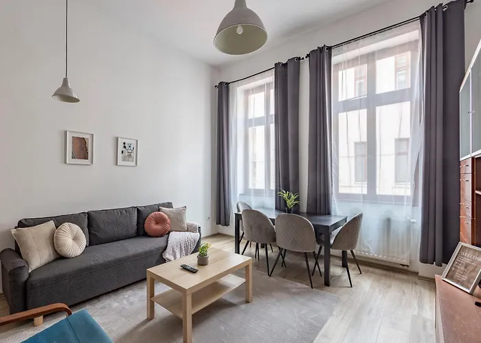 Deluxe Gozsdu Court Appartamento Budapest
